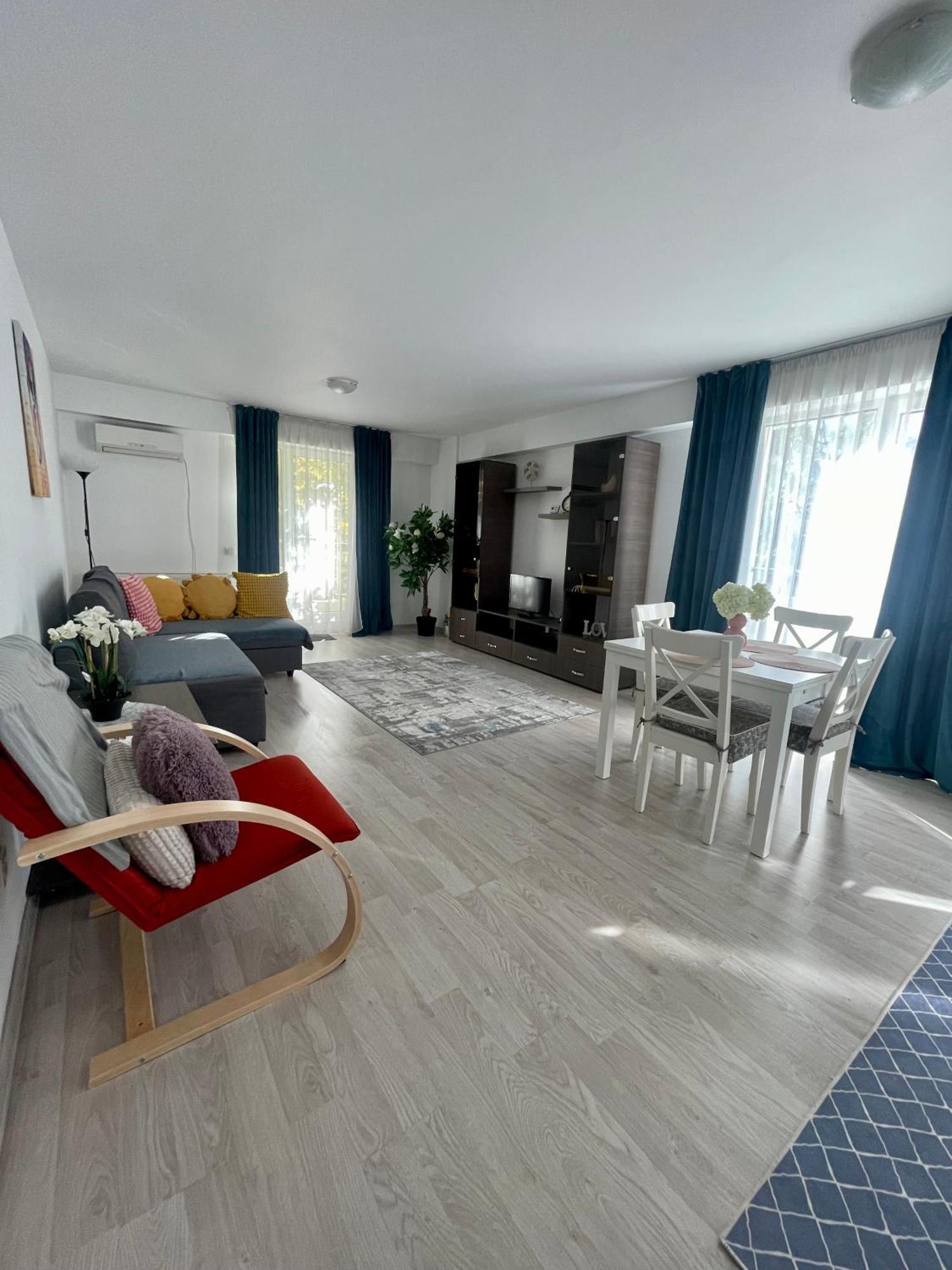 Fly Airport Residences & Therme-Self Check-In Otopeni Εξωτερικό φωτογραφία