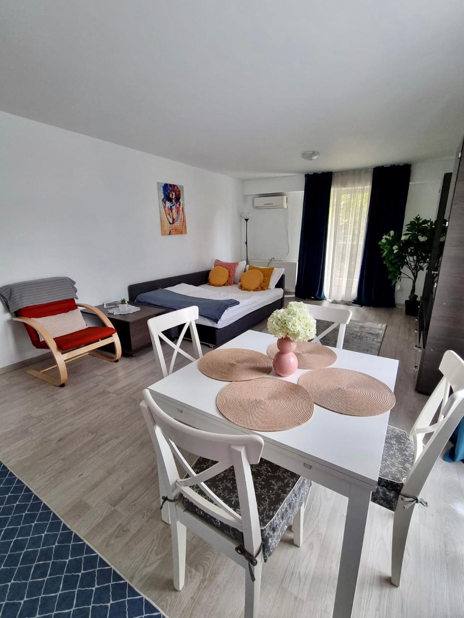 Fly Airport Residences & Therme-Self Check-In Otopeni Εξωτερικό φωτογραφία